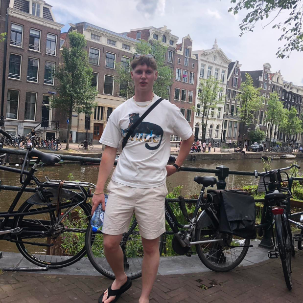 Kısa kollu siyah rhude